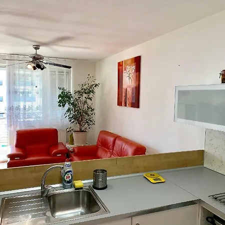 Apartament Arboria Apartman Nagyszombat