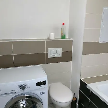 Apartament Arboria